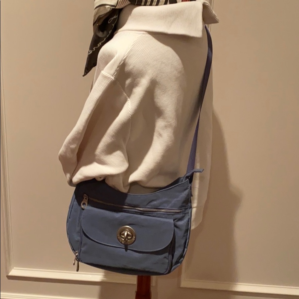 Baggallini crossbody bag - Picture 1 of 7